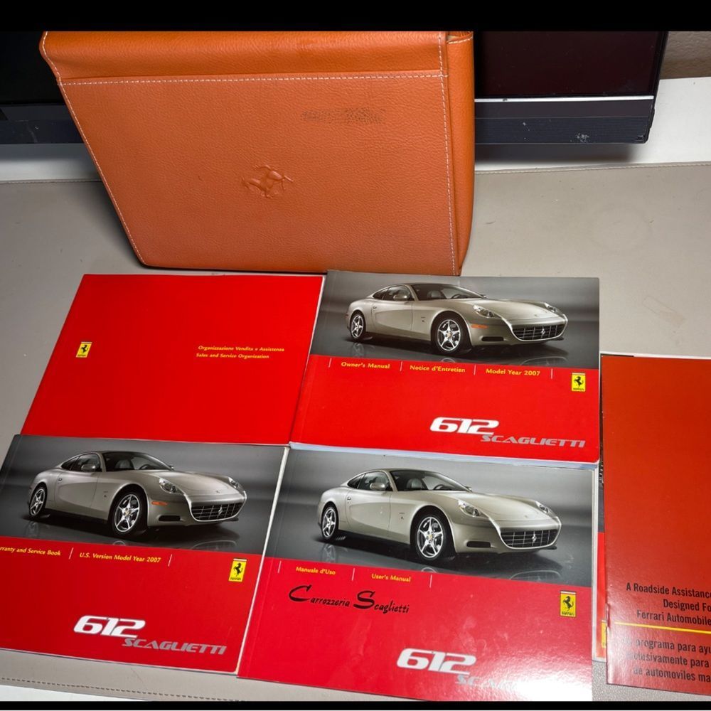 FERRARI 612 SCAGLIETTI SCHEDONI LEATHER POUCH | OWNERS MANUAL |  MODEL year 2017